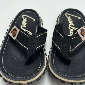 Gumbies slip on shoes